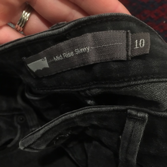 Levi’s Mid Rise Skinny - Picture 2 of 2